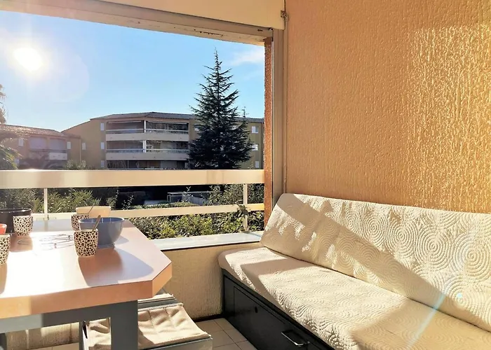 アパート 4 Pers Avec Terrasse, Clim Et Parking Au Lavandou - Fr-1-251-431 ル・ラヴァンドゥー